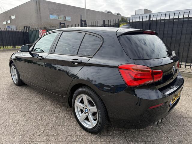BMW 1-SERIE 120i Autom/Tiptr Executive HK/Clima/Stlvrw/Cruise