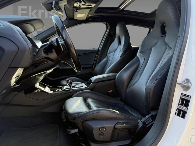 BMW 1-SERIE 120i Model M Sport | High Executive | 19 inch LM M Dubbelspaak (Styling 552 M) | Glazen panoramadak | HiFi System