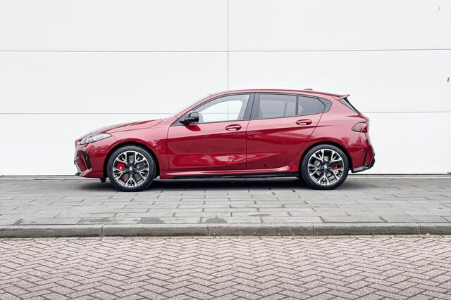 BMW 1-SERIE 120 M Sport Design Edition | Premium Pack | Driving Assistant | Huisselectie