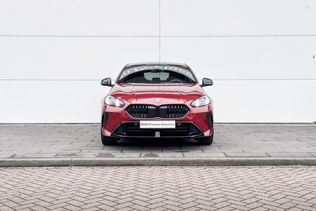 BMW 1-SERIE 120 M Sport Design Edition | Premium Pack | Driving Assistant | Huisselectie