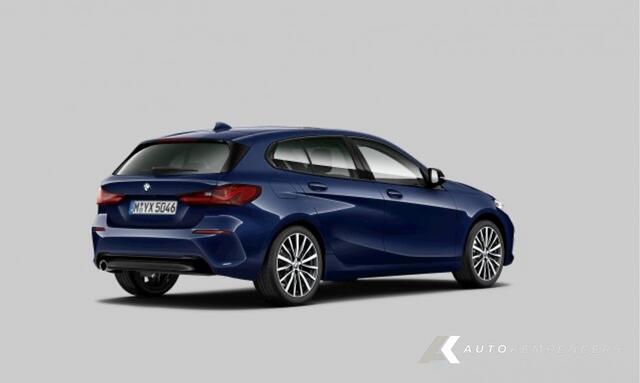 BMW 1-SERIE 118 118i Executive Edition | Panorama | ACC | Park Assistant | Sportstoelen | Draadloos opladen | 18' Inch |