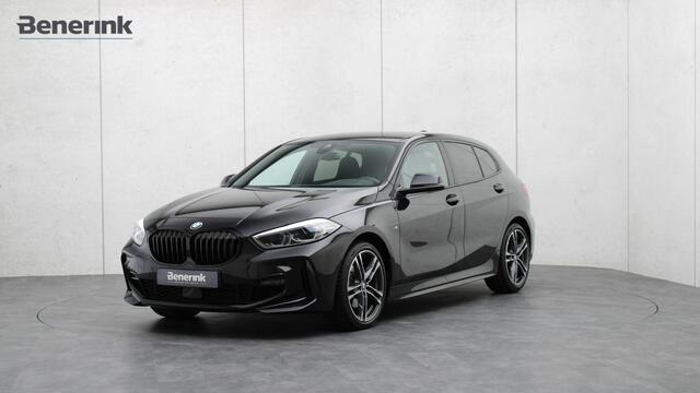 BMW 1-SERIE 118i M-Sport | Achteruitrijcamera | M Sportstoelen | Shadow-Line