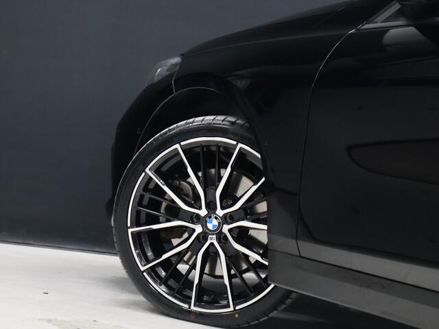 BMW 1-SERIE 120i Executive Edition [HARMAN/KARDON, APPLE CARPLAY, ANDROID, ADAPTIVE CRUISE CONTROL, CAMERA, CLIMATE CONTROL, NIEUWSTAAT]