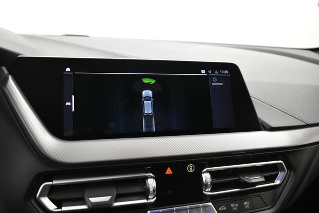BMW 1-SERIE 118i High Executive M-Sport Kuipstoelen PDC Virtual Cockpit