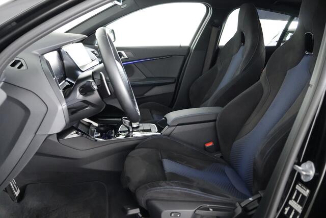 BMW 1-SERIE 120i M-Sport / Opendak / Kuipstoel / LED / Cam / CarPlay