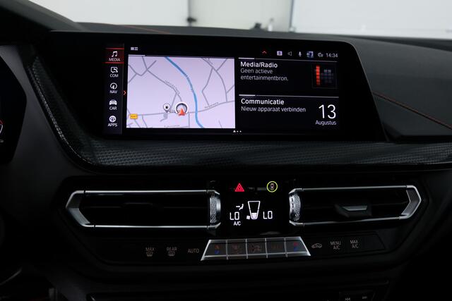 BMW 1-SERIE 118i Executive Edition | CAMERA | CARPLAY | CLIMA |