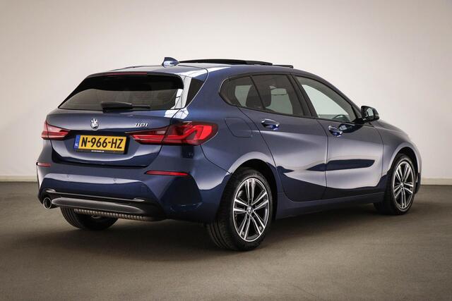 BMW 1-SERIE 118i Business Edition | SPORT LINE | PANORAMADAK | SPORTSTOELEN | DAB | APPLE