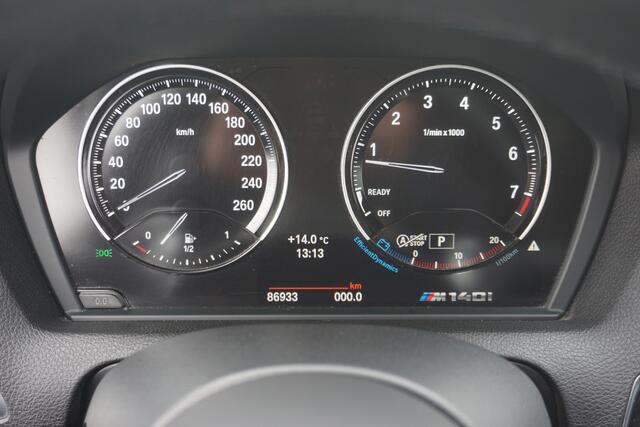 BMW 1-SERIE M140i High Exec Harman Kardon | Dealeronderhouden | DAB+ | 340PK!