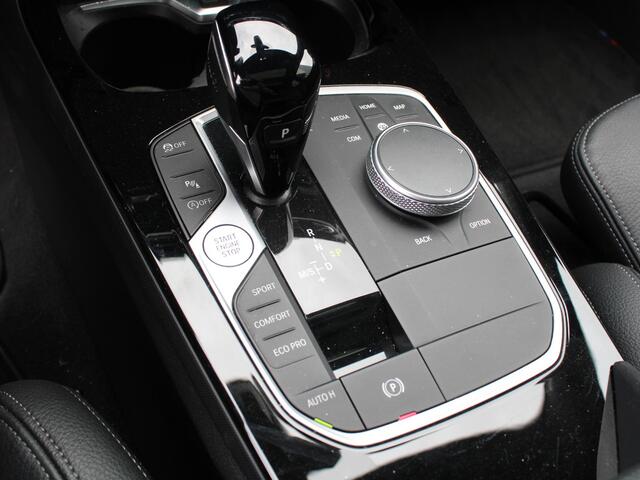 BMW 1-SERIE 120i Executive | PANORAMA DAK | ZEER LUXE |