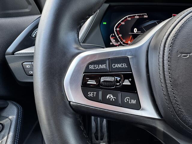 BMW 1-SERIE 118i High Executive Edition M-Sport Dealer OH | Navi | ACC | Carplay | Sfeer | ¤19.900,- incl. BTW