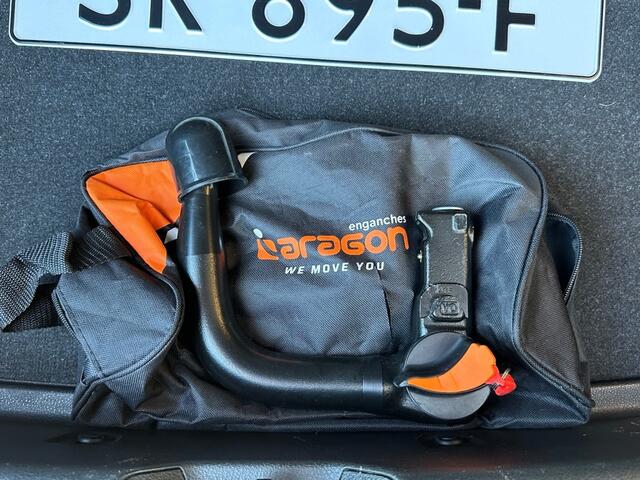 BMW 1-SERIE 118I High Executive Automaat Navi Camera Leer Trekhaak