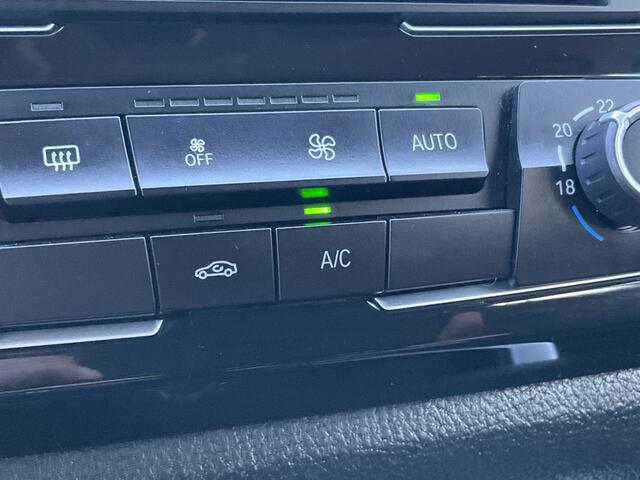 BMW 1-SERIE 116i Navi Airco Keyless Start Bluetooth Audio LMV