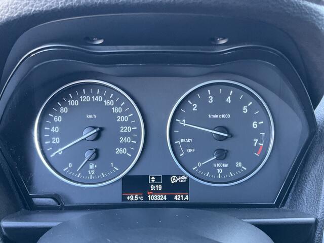 BMW 1-SERIE 116i Navi Airco Keyless Start Bluetooth Audio LMV