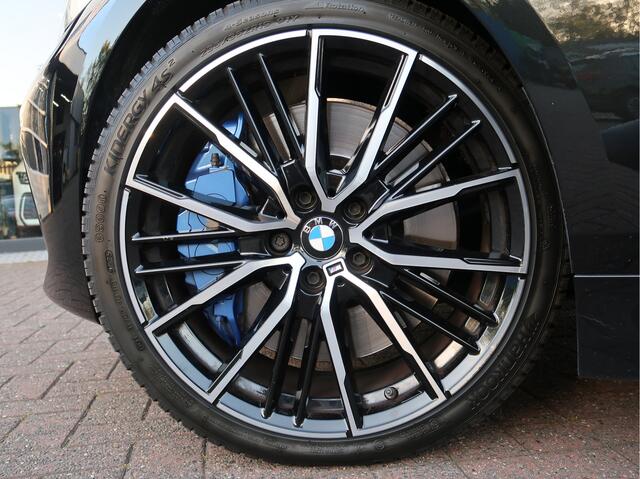 BMW 1-SERIE 118i Executive Edition M-Sport | 19 inch | Virtual Cockpit
