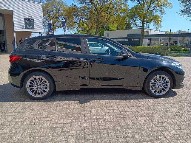 BMW 1-SERIE 118i 141pk Executive Edition|automaat|carplay|cruise|clima