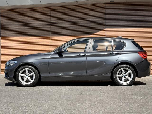 BMW 1-SERIE 116i Corporate Lease Executive Navi / Telefoon / PDC Voor en Achter / Cruise