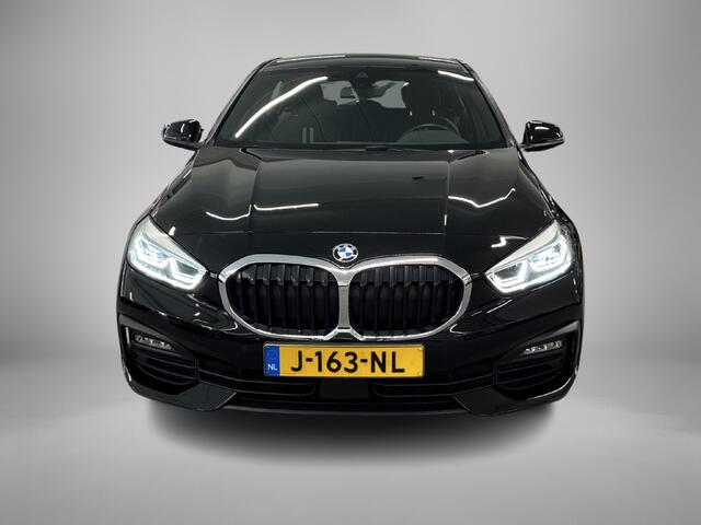 BMW 1-SERIE 118i Executive Edition | trekhaak