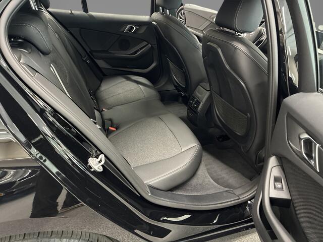BMW 1-SERIE 118i Executive Edition | trekhaak