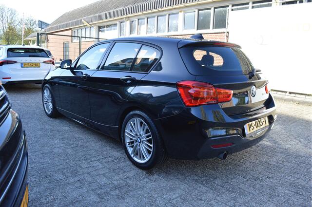 BMW 1-SERIE 118i Corp. Lease Exec. NL-auto / M-Sport / Clima / Navi