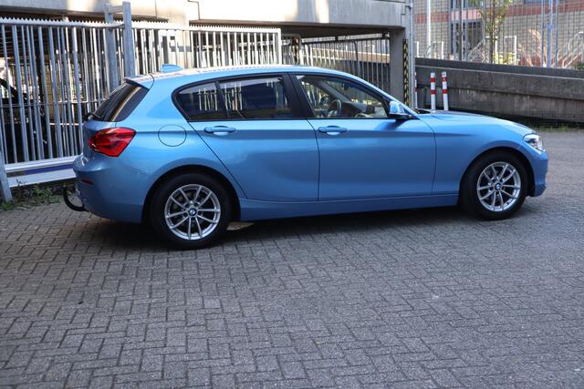 BMW 1-SERIE 118i High Executive