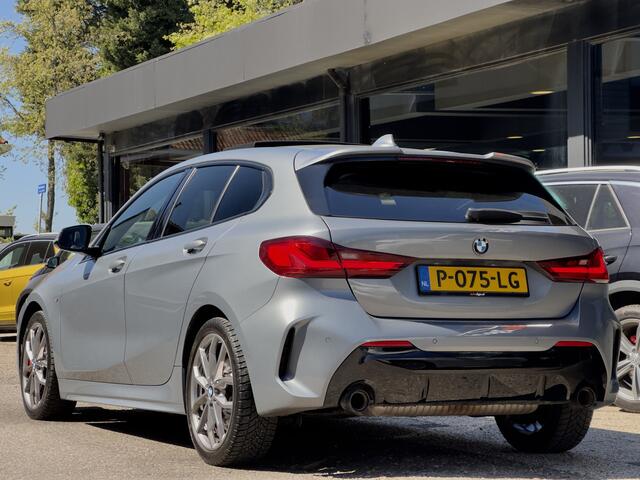 BMW 1-SERIE 120i 2.0 AUT7 M-SPORT 179PK PANODAK LEDER NAVI DIGI-DASH APPLLE-CARPLAY LED LMV PDC