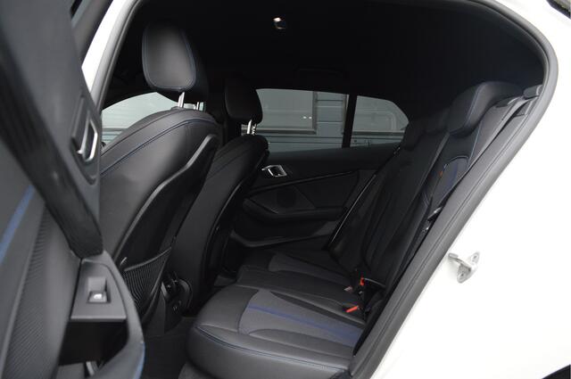 BMW 1-SERIE 118i Business Edition | M-PAKKET | CAMERA | ORG. NL |