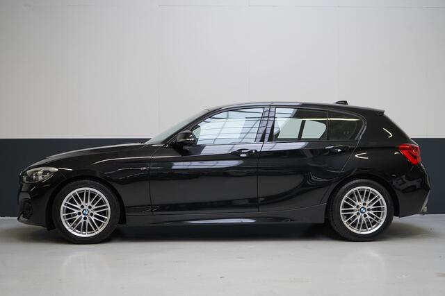BMW 1-SERIE 116i Edition M Sport Shadow | Navigatie | Lm velgen | Leder | Unieke km-stand