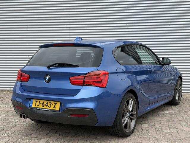 BMW 1-SERIE 120i Executive | Nieuw Binnen! | Leder | Stoelverwarming | Navi