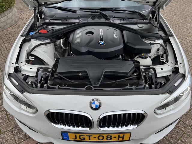 BMW 1-SERIE 118i Automaat/M Sport/LED/Stoelverwarming