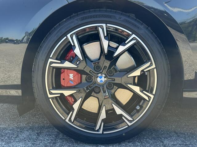 BMW 1-SERIE 120 | M-Sport Pro | 19'' | Panorama. | Harman/Kardon | Head-Up | Park. Plus | Verlichte grille | Stuur + stoelverw. | Comf. Acc. | Driv. Ass.