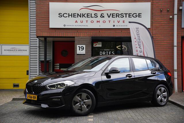 BMW 1-SERIE 118i Executive Edition / BTW / Automaat / Led / Navi / Cruise /