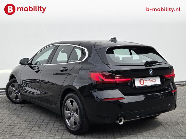 BMW 1-SERIE 118i Executive Edition Automaat Apple CarPlay NL Auto! | LED | Cruise Control | Navigatie | PDC