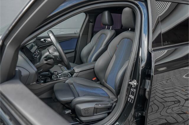 BMW 1-SERIE 118i M-Sport Pano CarPlay Camera HiFi 18"