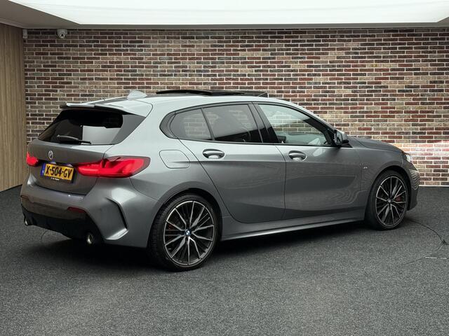 BMW 1-SERIE 120i M Pakket Panorama Kuip H/K Camera Dealer Garantie