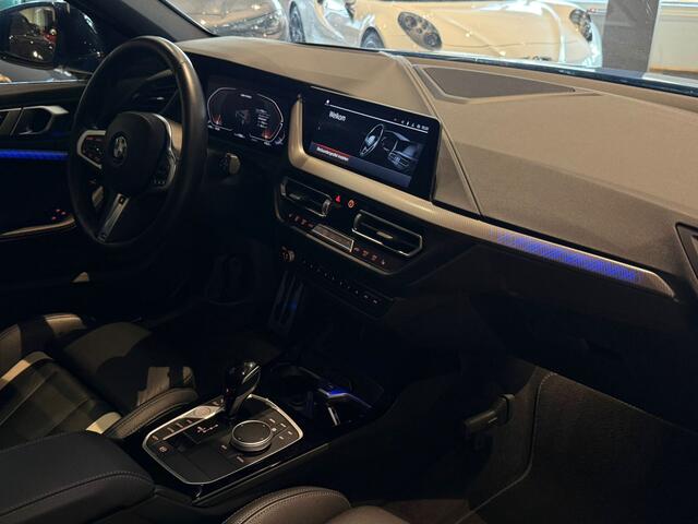 BMW 1-SERIE M135i xDrive Edition M Performance Panodak HUD Maxton Camera Keyless