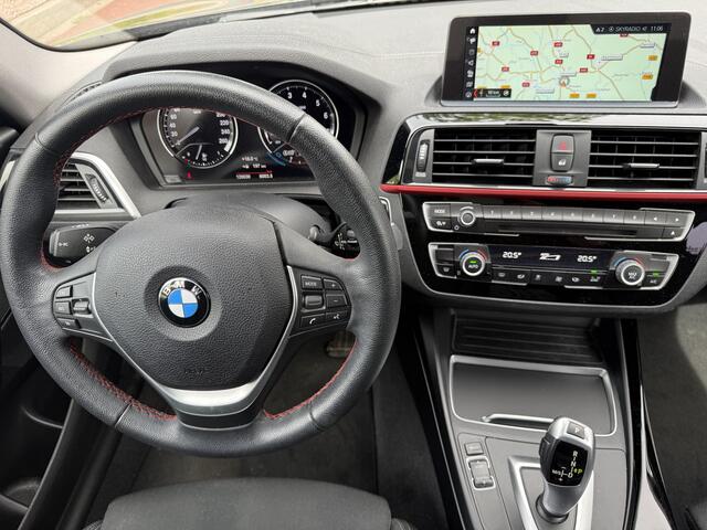 BMW 1-SERIE 118i Sport Line Aut., Clima | Navi | Pdc
