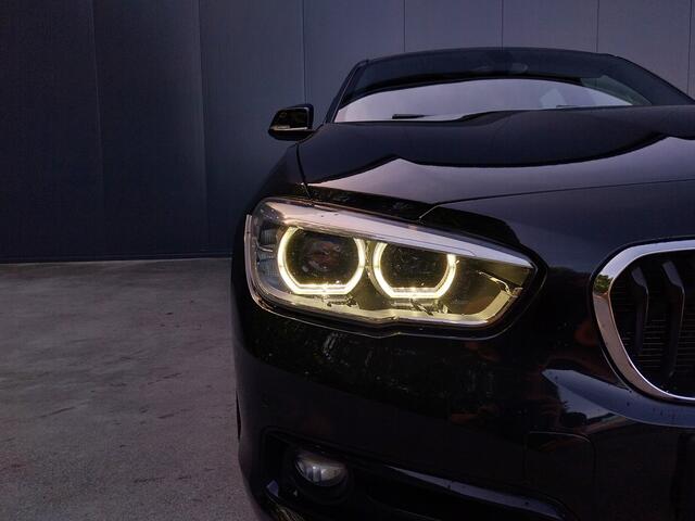 BMW 1-SERIE 116d AUTOMAAT Executive XENON NAVI CRUISE ECC TREKHAAK