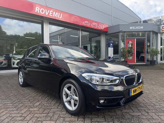 BMW 1-SERIE 118i Executive RIJKLAAR PRIJS, AUTOMAAT, Trekhaak, Cruise, Navi, Airco.