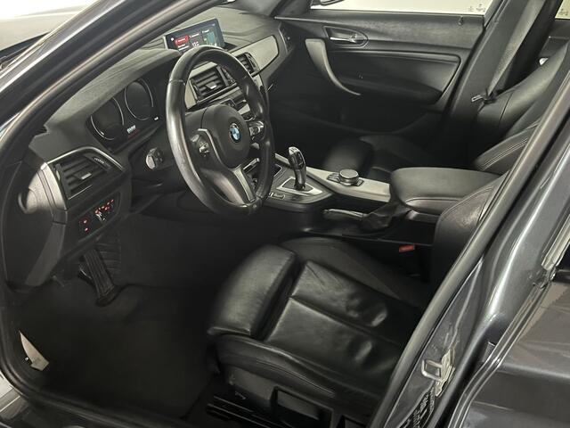 BMW 1-SERIE 118i M-Sport High Executive / Panorama / Camera / Navigatie / LED
