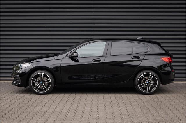 BMW 1-SERIE 118i M-Sport stuur - Shadow Line