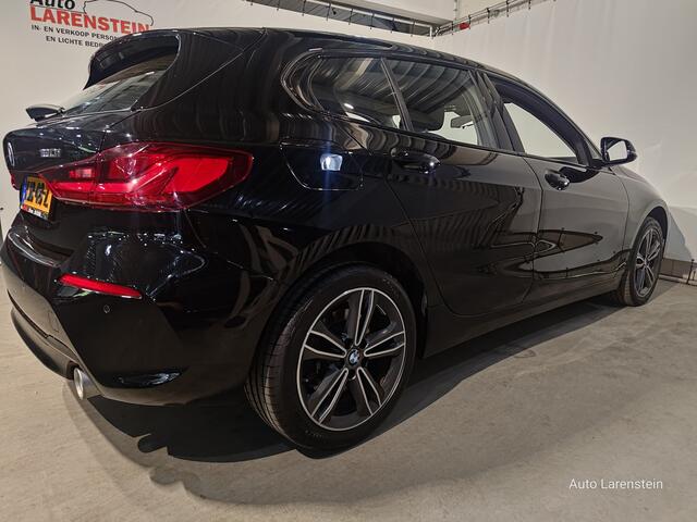 BMW 1-SERIE 120i 178pk M-Sport-Line Aut.7 131kw 5 Drs Connect Pack / Navi / LED / DAB / ACC / Carplay