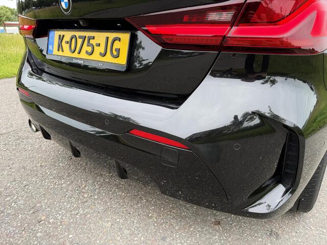 BMW 1-SERIE 116i Executive M Sport |VIRTUAL|PANO|LED|CLIMATE