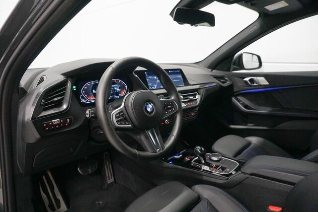 BMW 1-SERIE 118i M-Sport | Head Up | Hifi | Stoelverwarming