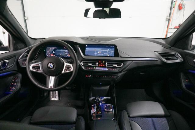 BMW 1-SERIE 118i M-Sport | Head Up | Hifi | Stoelverwarming