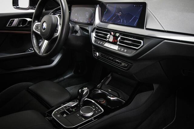 BMW 1-SERIE 118i Executive Edition | LED | HALF LEDER | CLIMA | CRUISE | NAVI | CAMERA | 17"