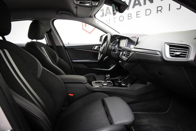 BMW 1-SERIE 118i Executive Edition | LED | HALF LEDER | CLIMA | CRUISE | NAVI | CAMERA | 17"