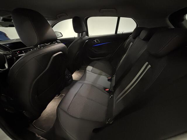 BMW 1-SERIE 120i High Executive | Sport line | Apple Carplay/Android auto | Parking Pack | Audio Media Pack |