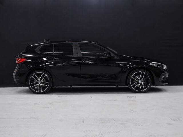 BMW 1-SERIE 116i Business Edition [APPLE CARPLAY, ANDROID, PDC RONDOM, LED, DIGITAL, DASH, CRUISE CONTROL, CLIMATE CONTROL, NIEUWSTAAT]