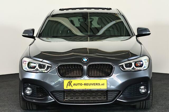 BMW 1-SERIE 118i M-Sport High Executive / Panorama / Camera / Navigatie / LED