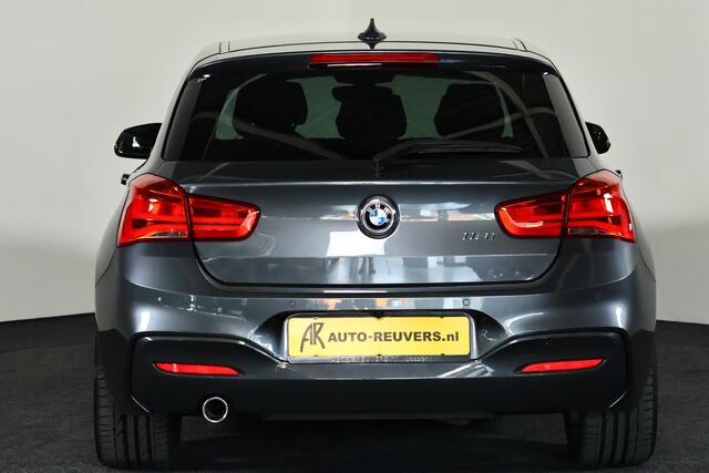 BMW 1-SERIE 118i M-Sport High Executive / Panorama / Camera / Navigatie / LED